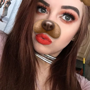 Meet your Posher, Hailey